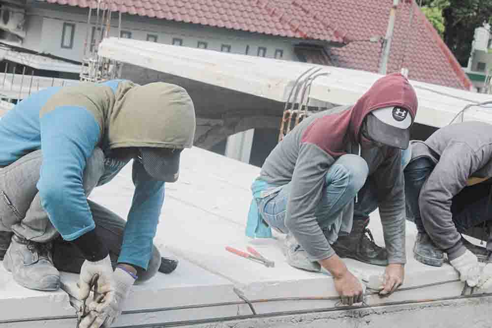 fungsi beton pengikat padapemasangan panel lantai